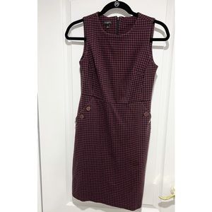 EUC Talbots Button-Pocket Ponte dress in Black/wildberry size 2P